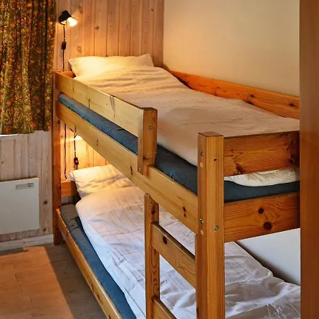 Three-bedroom Holiday In 4 * Gilleleje