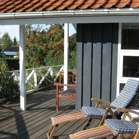 Semesterbostad Three-bedroom Holiday In 4 *