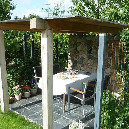 Semesterbostad Three-bedroom Holiday In 4 *